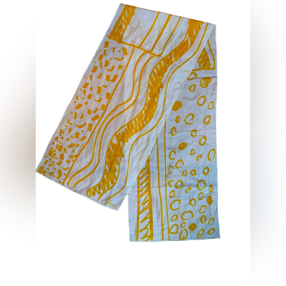 VINTAGE VERA NEUMANN SCARF
